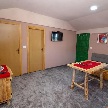 Ethno Village Dolina Mira Apartment