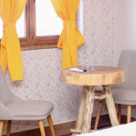 아파트 Ethno Village Dolina Mira