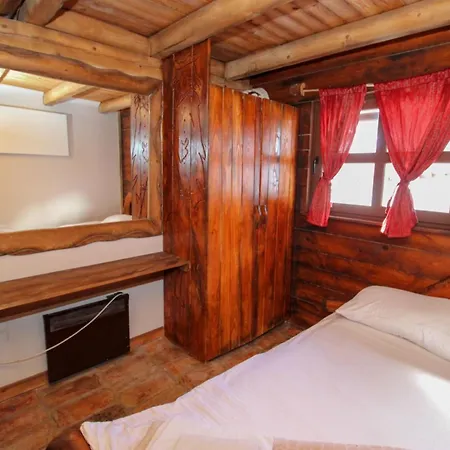 아파트 Ethno Village Dolina Mira 페일