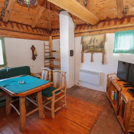 Ethno Village Dolina Mira Apartment