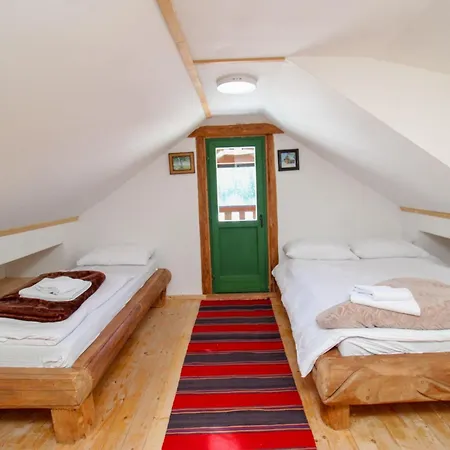 아파트 Ethno Village Dolina Mira *