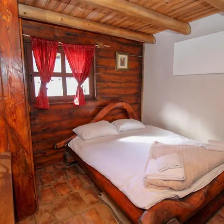 Ethno Village Dolina Mira Apartment