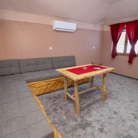 Ethno Village Dolina Mira